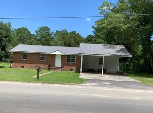 1157 Herod Dr, Manning, SC 29102