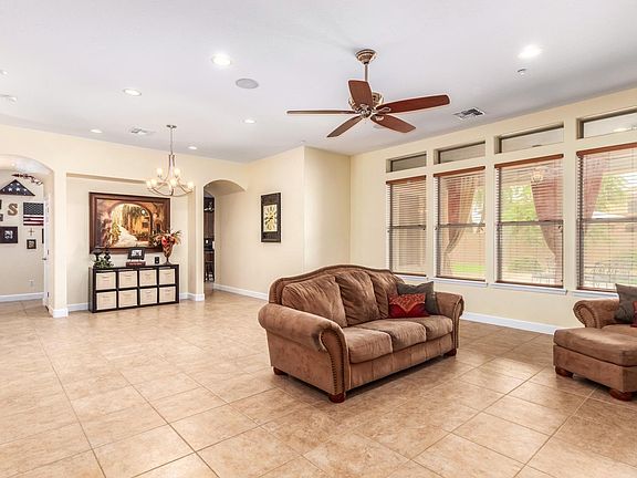 5th image of 4362 N 158th Dr