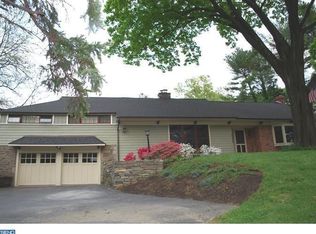 725 Woodfield Rd, Villanova, PA 19085