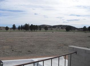 21 Pioneer Ct, Nogales, AZ 85621