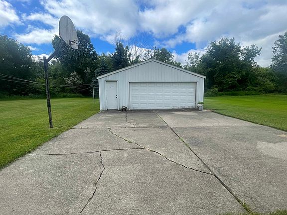 5th image of 12055 W Lennon Rd