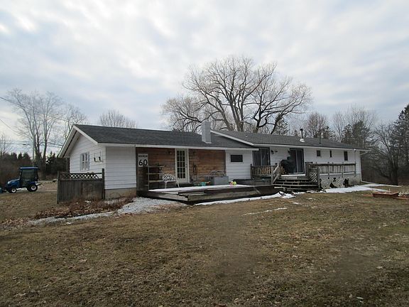 3rd image of 2371 Union Street