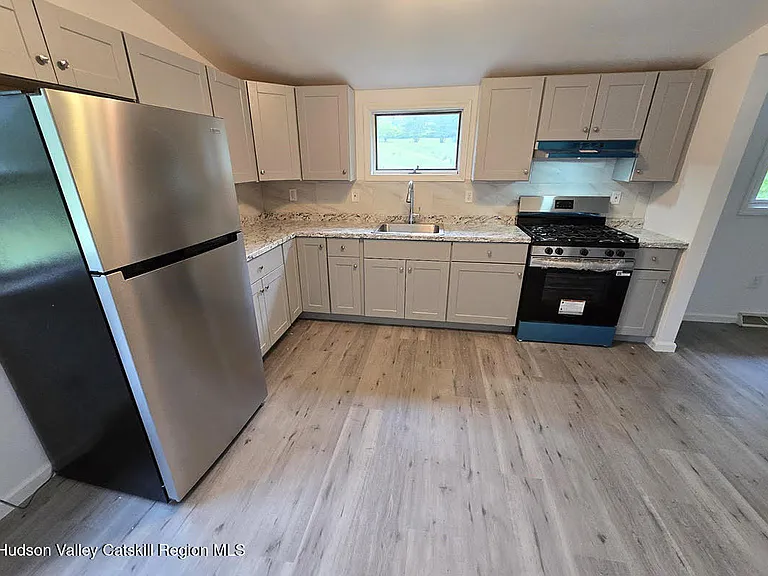 9 Turner Rd — Photo 5