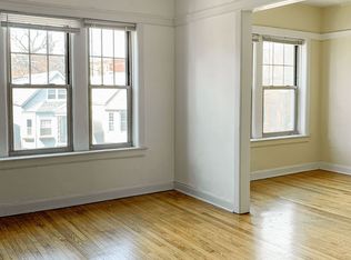 5112 N Winchester Ave #2, Chicago, IL 60640