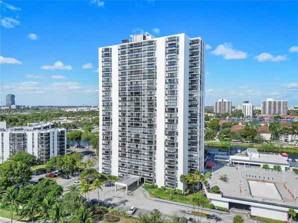 3625 N Country Club Dr APT 410, Aventura, FL 33180