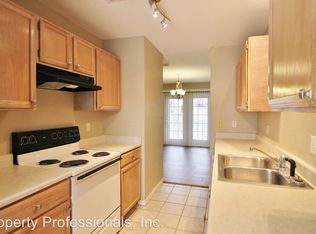 21-B Moss Rock Dr, New Braunfels, TX 78130