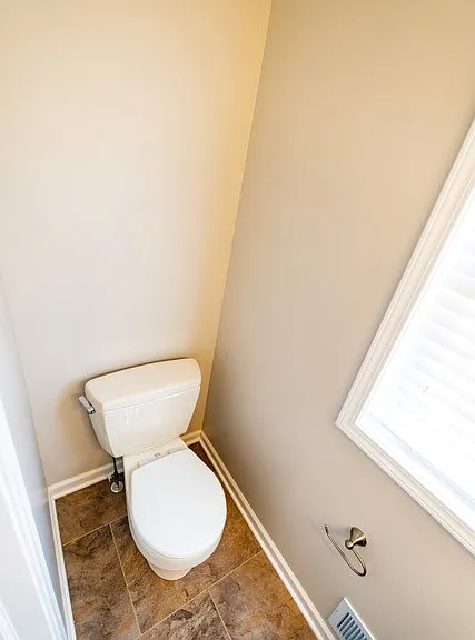 649 Kayloc Cir — Photo 12