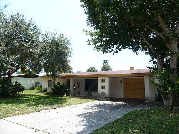 3rd image of 117 W Park Ln