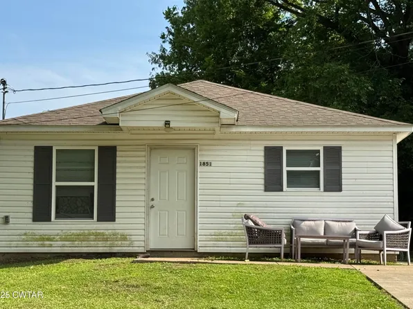 1851 Harris St, Dyersburg, TN 38024