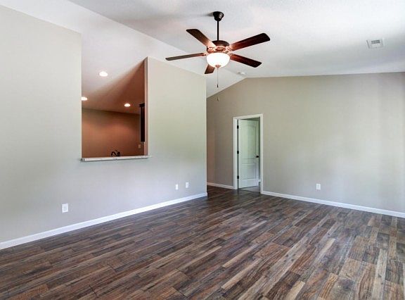 5th image of 3306 Cummins Ln
