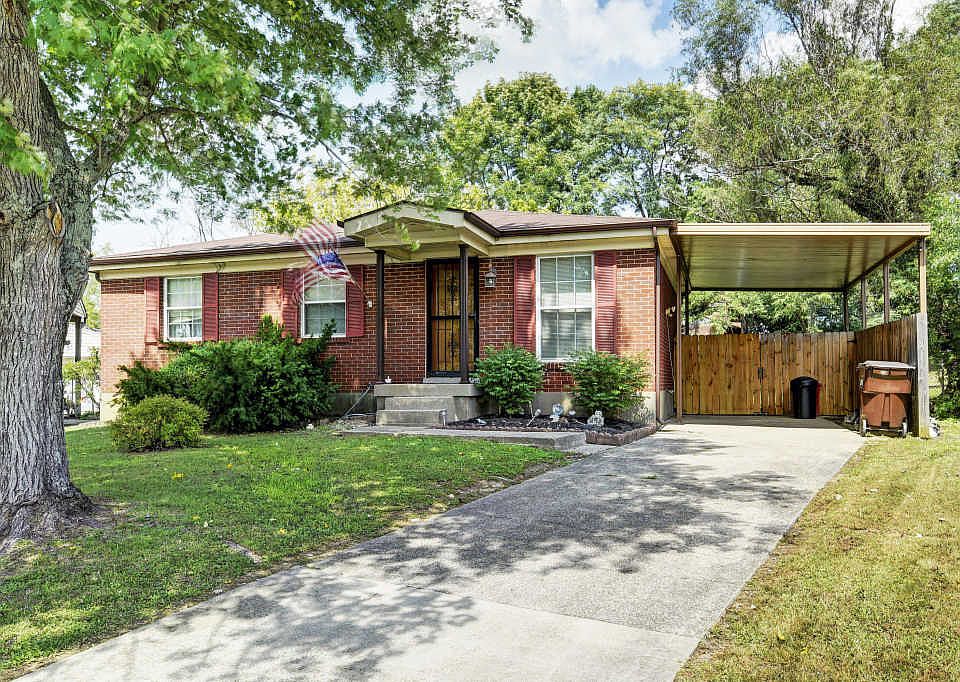 1st image of 2404 Hereford Ct
