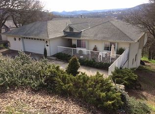 19447 Park Ridge Dr, Hidden Valley Lake, CA 95467