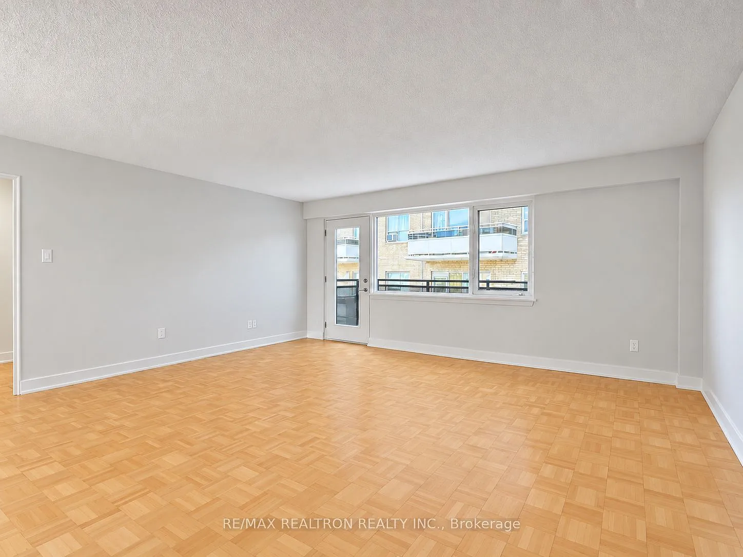 2 bed, $3,095 — Photo 2