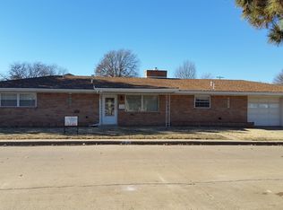 519 11th St, Alva, OK 73717