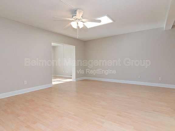 5th image of 110 Madrid Dr