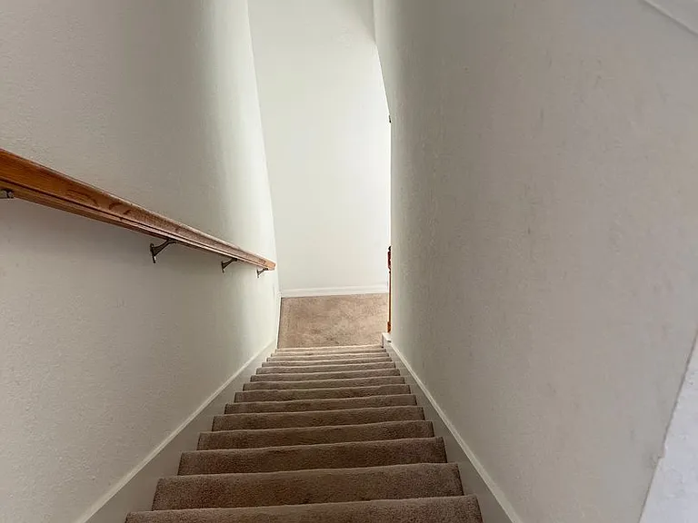 20417 Lagente Cir — Photo 3