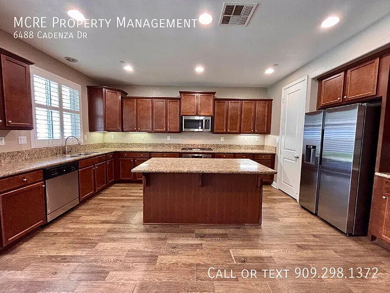 6488 Cadenza Dr — Photo 7