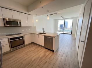 999 SW 1st Ave APT 1508, Miami, FL 33130