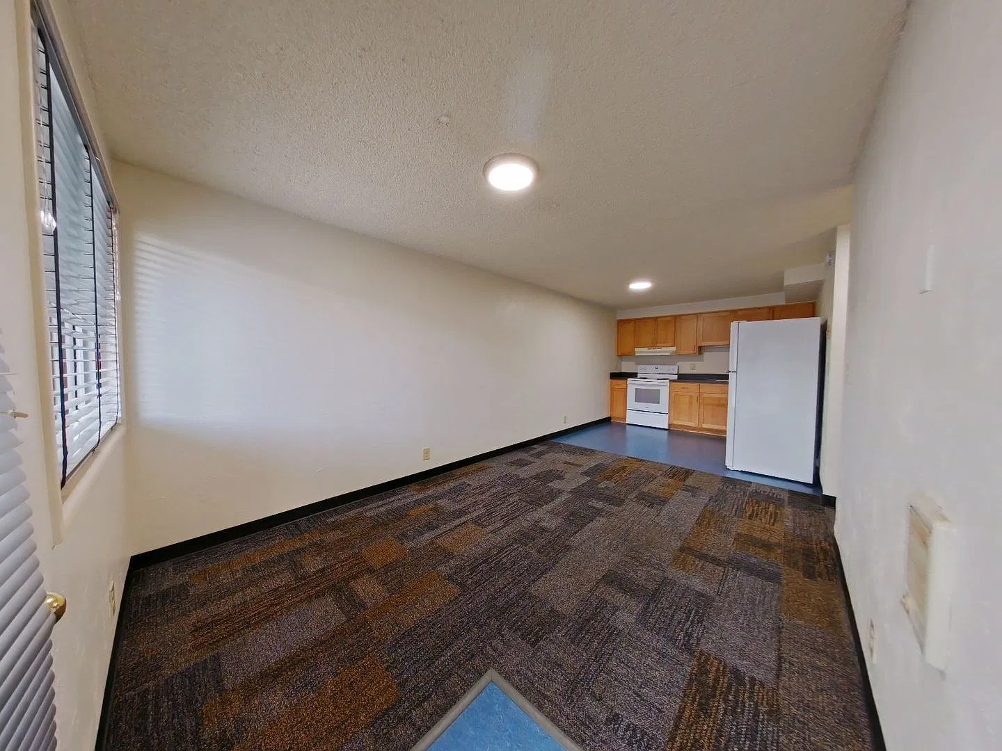 1754 West 11th Ave — Photo 2