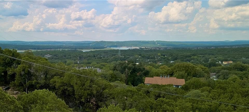 1st image of 7301 Deepwood Dr