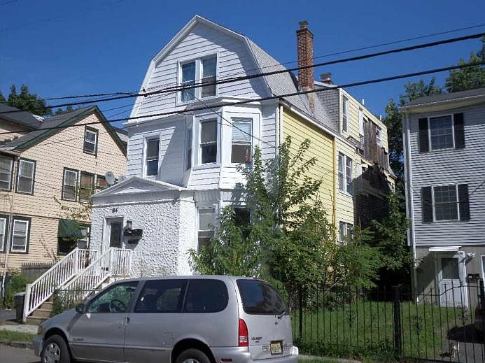 1st image of 84-86 Ellis Ave