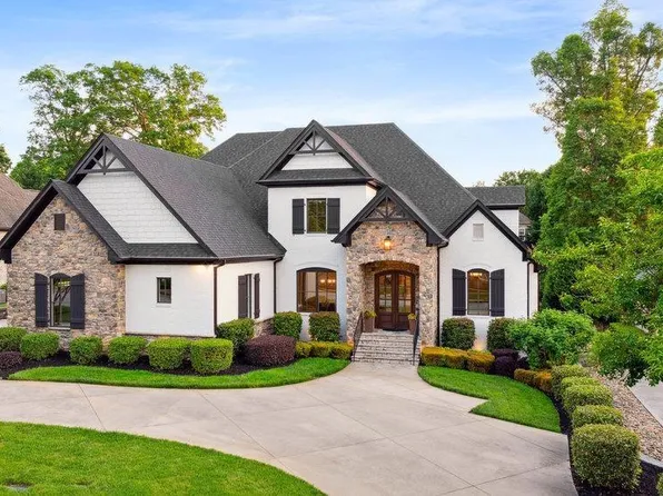 508 Chamblee Blvd, Greenville, SC 29615