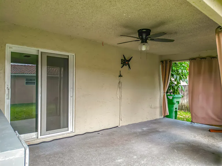 7504 NW 44th Ct #W — Photo 41