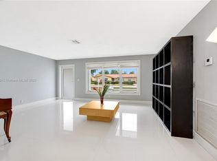 9351 SW 62nd St, Miami, FL 33173