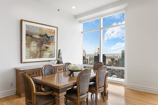 Rented by Compass | media 19