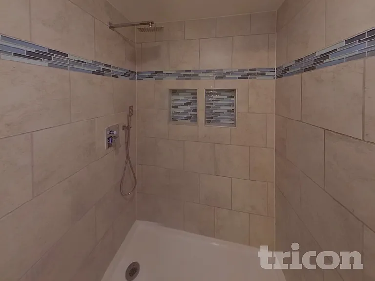 5730 Gunshot Pass Dr — Photo 10