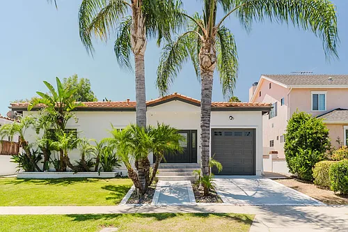 17908 Califa St Photo 1
