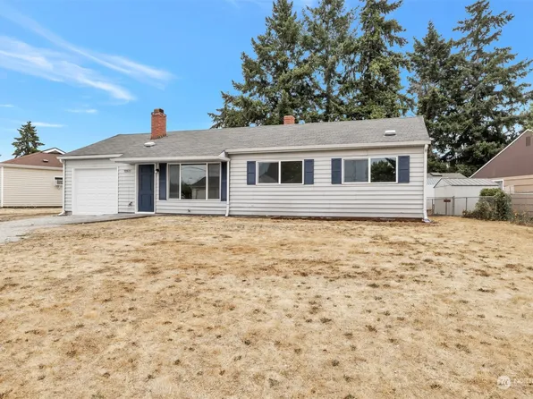 10605 Cronins Drive SW, Lakewood, WA 98499