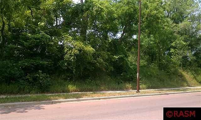 2nd image of 5 S Minnesota St