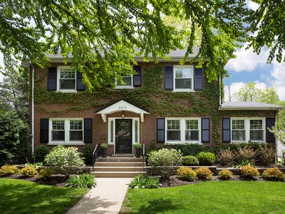 2403 Ashland Ave, Evanston, IL, 60201