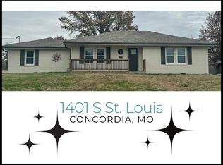 1401 S Saint Louis St, Concordia, MO 64020