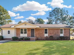 247 Ellis Rd, Tarboro, NC 27886