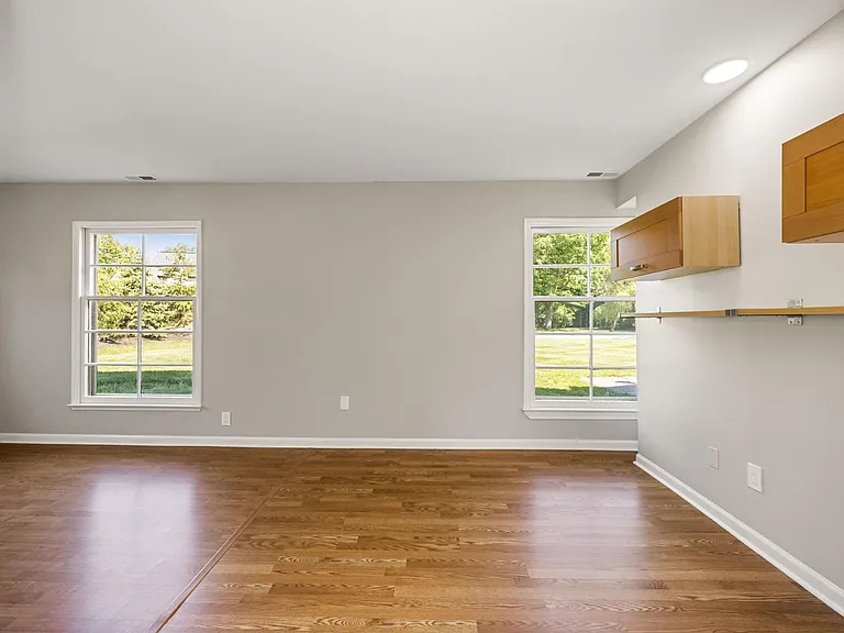 6096 Darramoor Rd — Photo 17