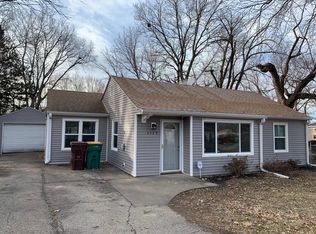 2529 SW 22nd Park, Topeka, KS 66611