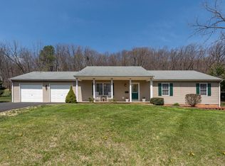 120 Rosebud Ln, Staunton, VA 24401