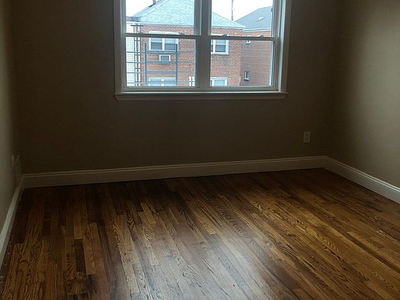 5th image of 1546 Ohm Ave #2