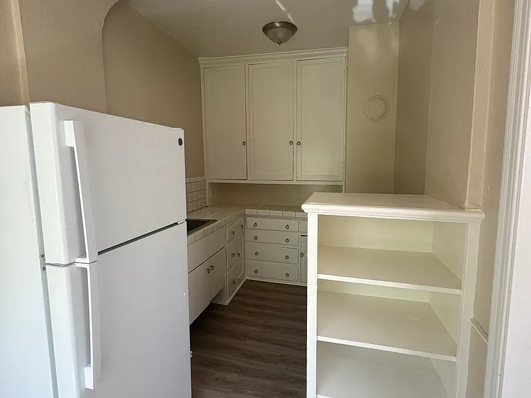 Norris Apartments — Photo 10