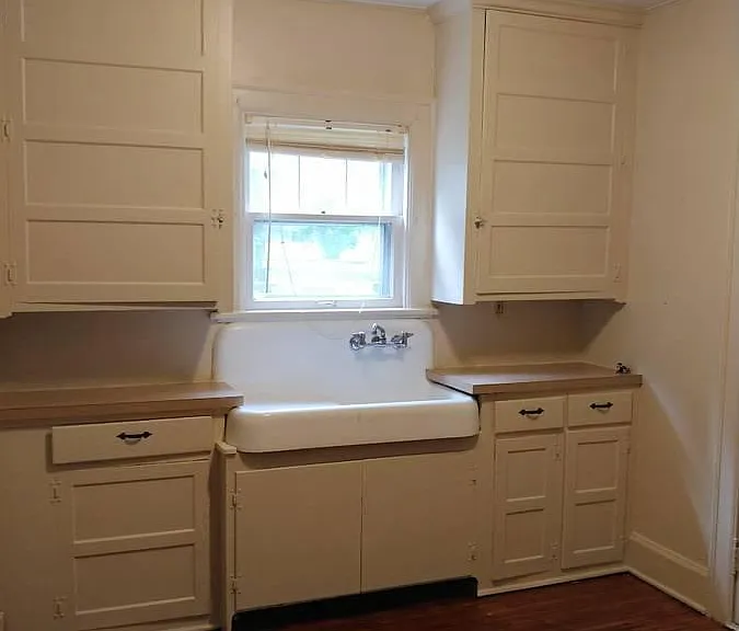 275 Helen Ave — Photo 5