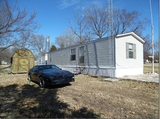 314 E 8th St, Cherryvale, KS 67335