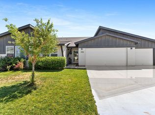 1710 SW Gabar Ct, Mountain Home, ID 83647