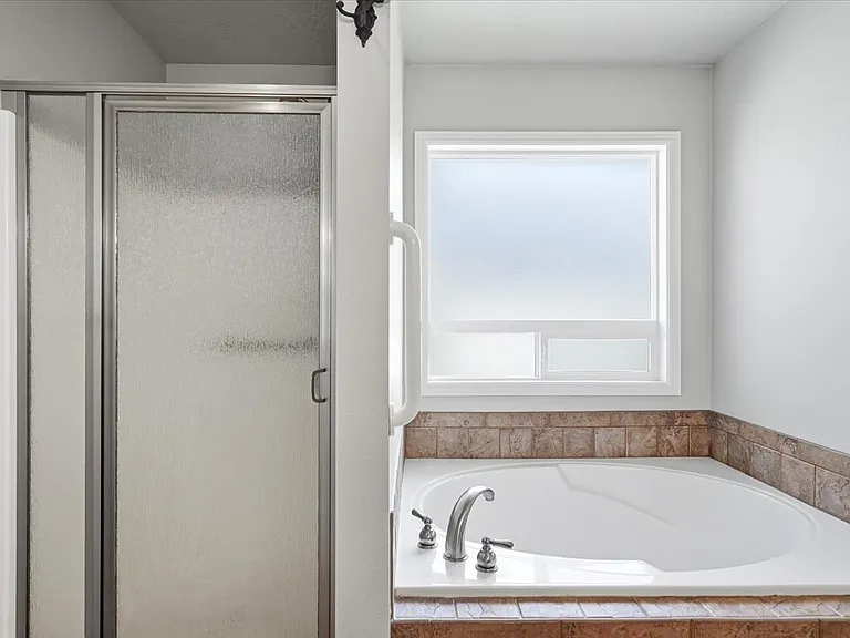 782 S Hydra Ave — Photo 17