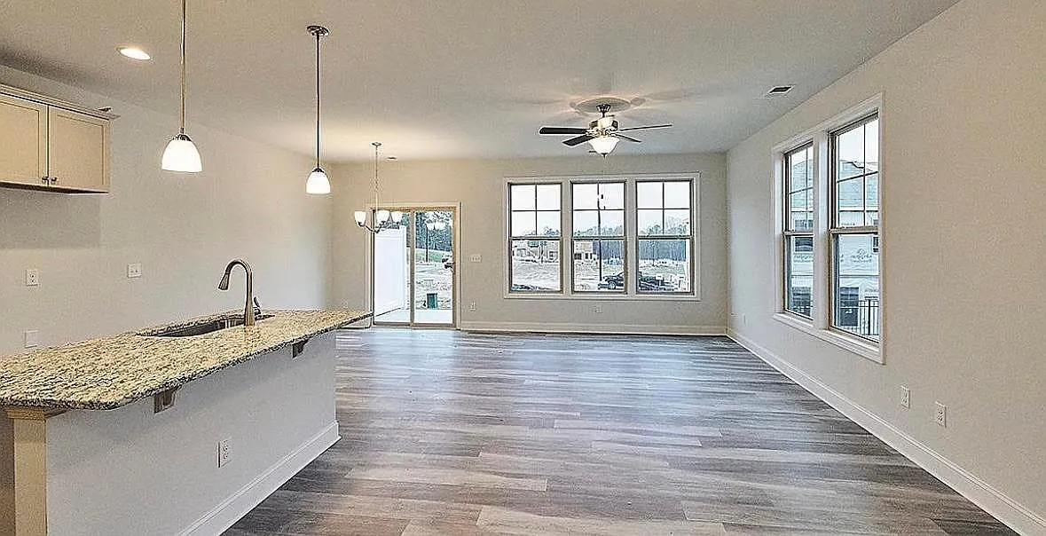 511 Flat Ford Rd — Photo 4