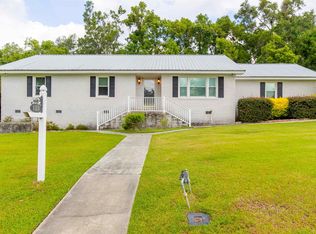 135 NE Fraleigh Dr, Madison, FL 32340