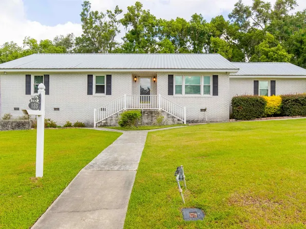 135 NE Fraleigh Dr, Madison, FL 32340