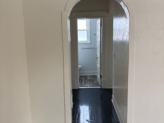 3rd image of 1468 Hoyt St #1