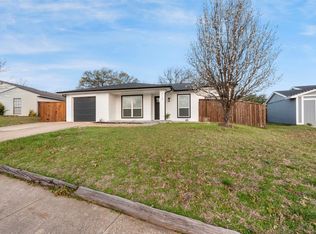 9505 Timberbluff Ct, Dallas, TX 75249